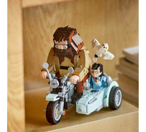 LEGO Harry Potter Hagrid ve Harry’nin Motosiklet Yolculuğu LEGO Harry Potter Hagrid ve Harry’nin Motosiklet Yolculuğu
