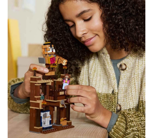 LEGO Minecraft Orman Malikanesi Dövüş Ringi 21272 LEGO Minecraft Orman Malikanesi Dövüş Ringi 21272
