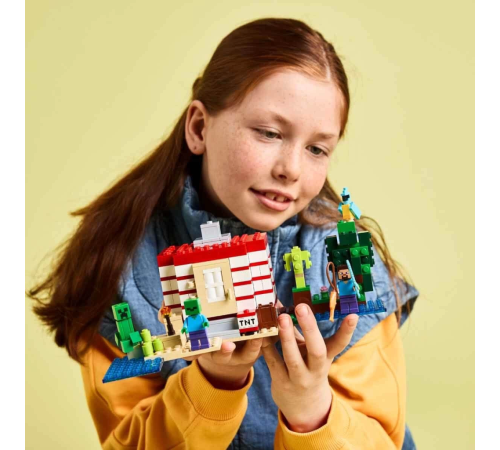 LEGO Minecraft TNT Büyük Orman Evi 21275 LEGO Minecraft TNT Büyük Orman Evi 21275