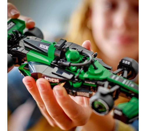 LEGO Speed Champions KICK Sauber F1 Team C44 Yarış Arabası 77247 LEGO Speed Champions KICK Sauber F1 Team C44 Yarış Arabası 77247