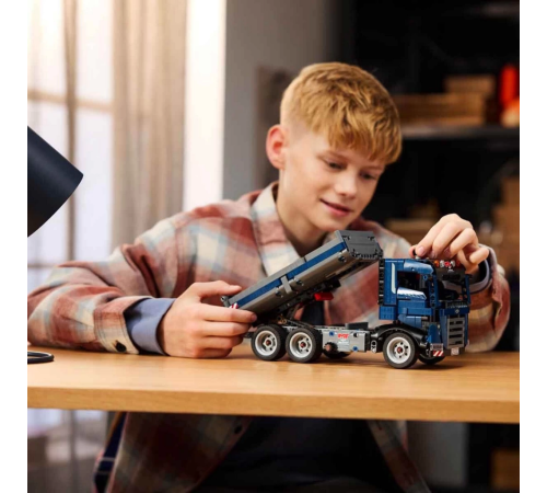 LEGO Technic Damperli Kamyon LEGO Technic Damperli Kamyon