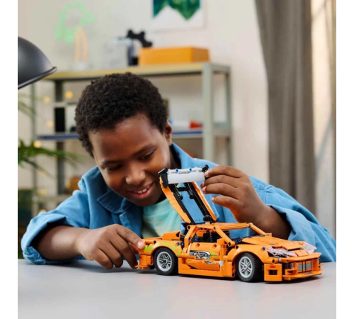 LEGO Technic Fast and Furious Toyota Supra MK4 LEGO Technic Fast and Furious Toyota Supra MK4