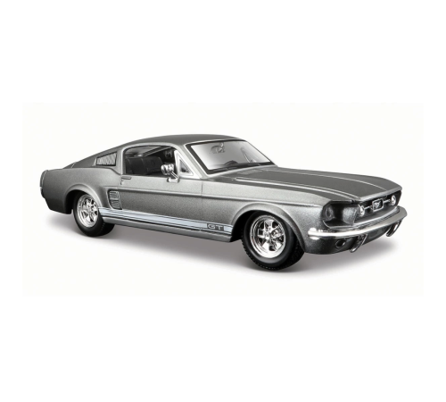 Maisto 1:24 1967 Model Ford Mustang GT Maisto 1:24 1967 Model Ford Mustang GT