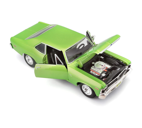 Maisto 1:24 1970 Model Chevrolet Nova SS