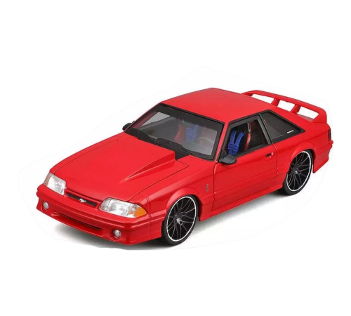 Maisto 1/24 1993 Ford Mustang SVT Cobra 32549 Maisto 1/24 1993 Ford Mustang SVT Cobra 32549