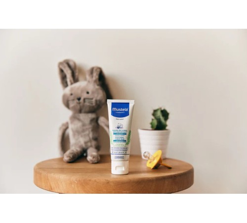 Mustela Soothing Chest Rub (Rahatlatıcı Göğüs Balsamı) 40ml Mustela Soothing Chest Rub (Rahatlatıcı Göğüs Balsamı) 40ml