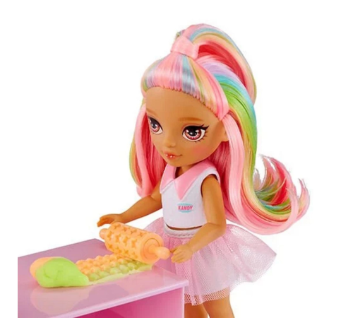 Rainbow High Littles Kandy’nin Tatlı Dükkanı Seti