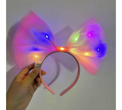 Rengarenk Led Işıklı Fiyonk Şekilli Tül Parti Tacı Pembe Renk 25x25 cm Rengarenk Led Işıklı Fiyonk Şekilli Tül Parti Tacı Pembe Renk 25x25 cm