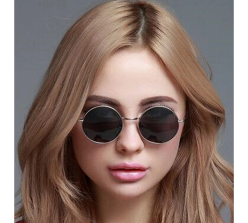 Yuvarlak Cam John Lennon Tarzı Gümüş Çerçeveli Siyah Gözlük Yuvarlak Cam John Lennon Tarzı Gümüş Çerçeveli Siyah Gözlük