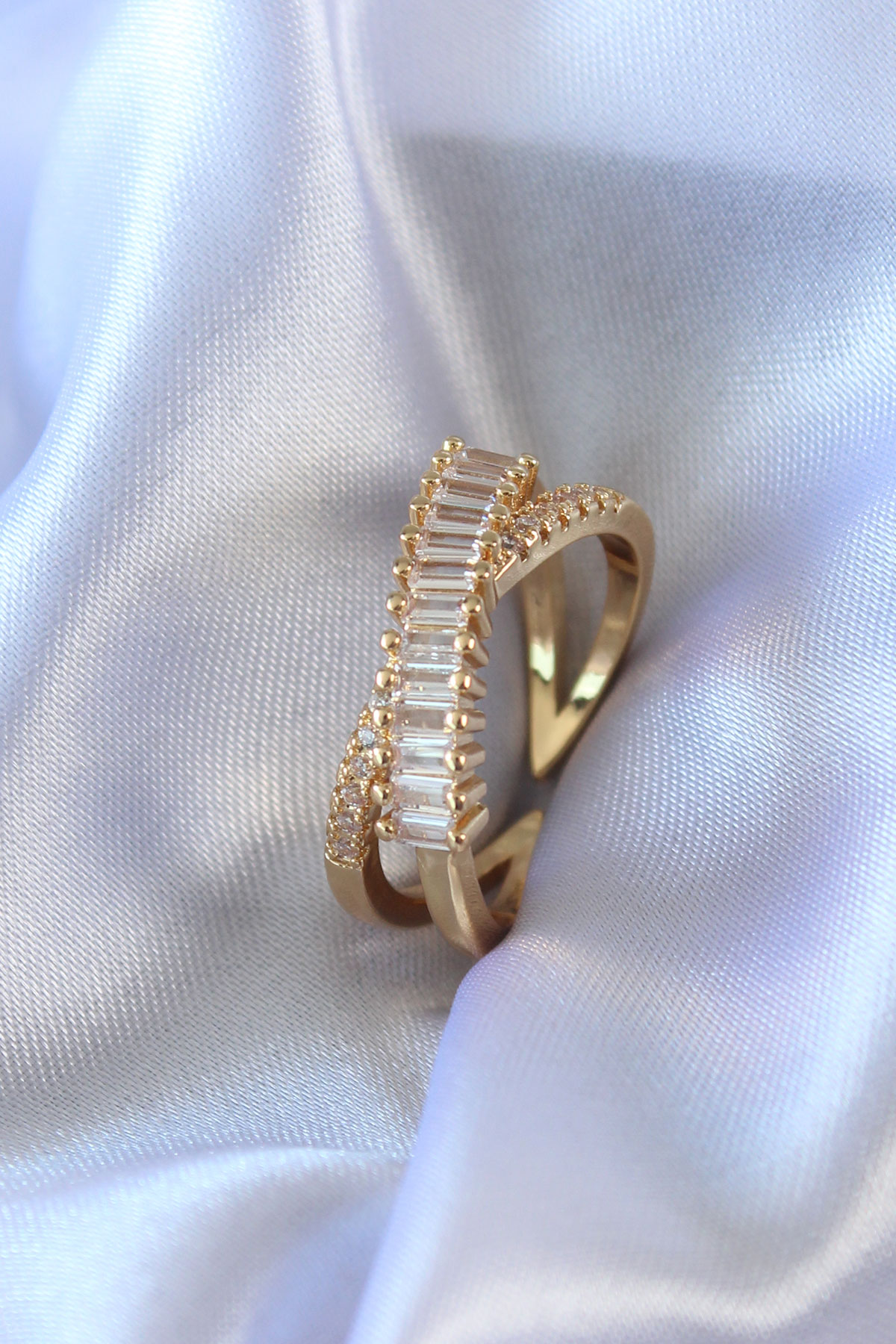 Gold Color Zircon Stone Brass Female Ring