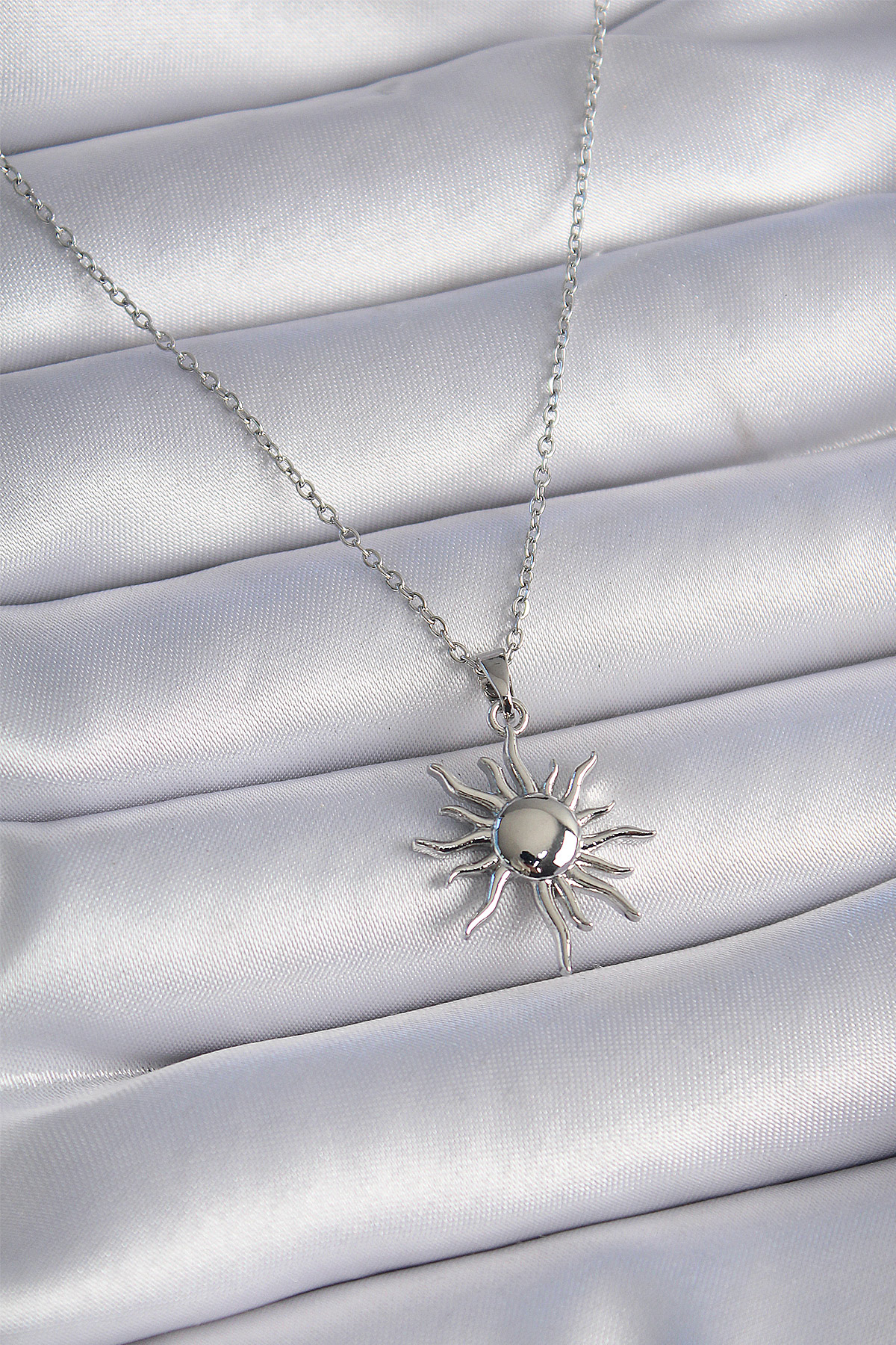 316L Steel Gold Color Chain Solar Figure Female Pendant