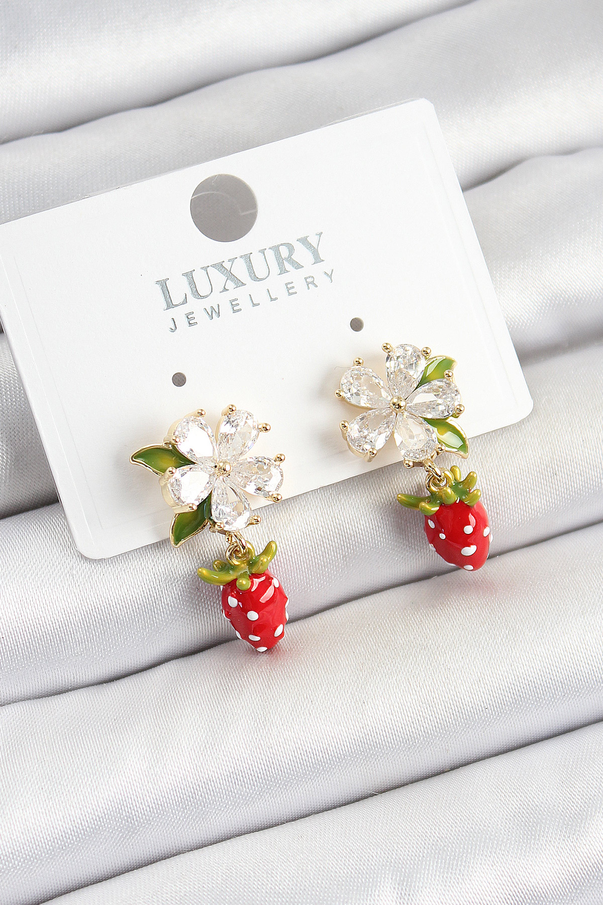 Rice Mine Zircon Stone Floral Model Tomato Berries Detailed Gold Color Women Earrings