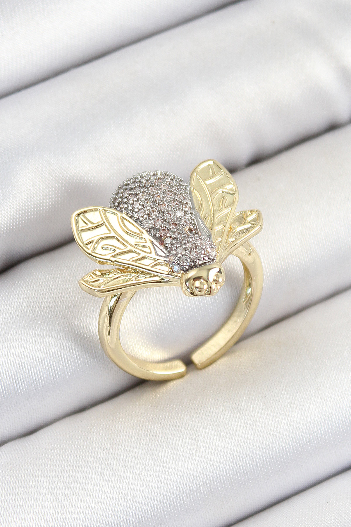 Brass Zircon Stone Bee Model Silver And Gold Color Female Ring