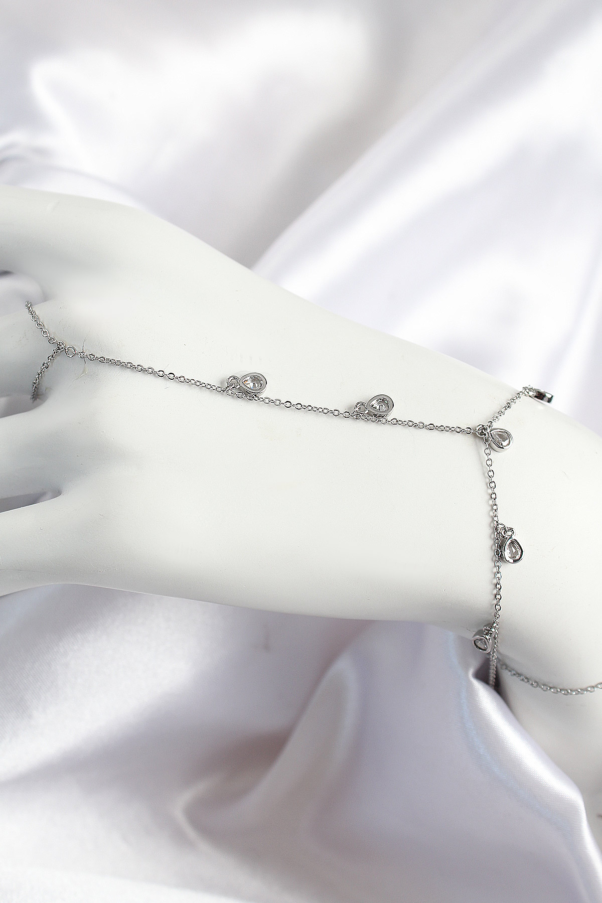 Brass Zircon Stone Filled Drip Model Silver Color Female Şahmeran