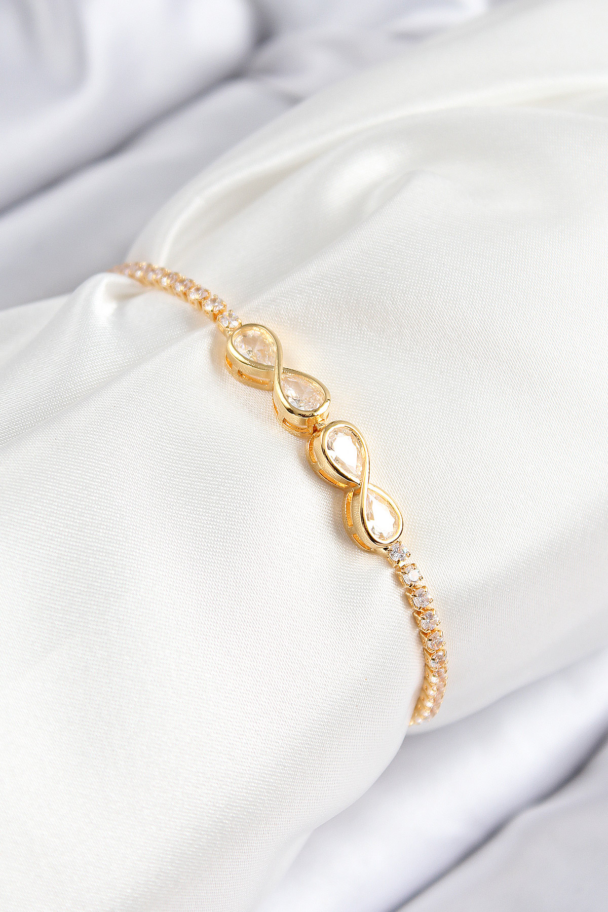 Brass Zircon Stone Infinity Model Gold Color Elevator Female Bracelet