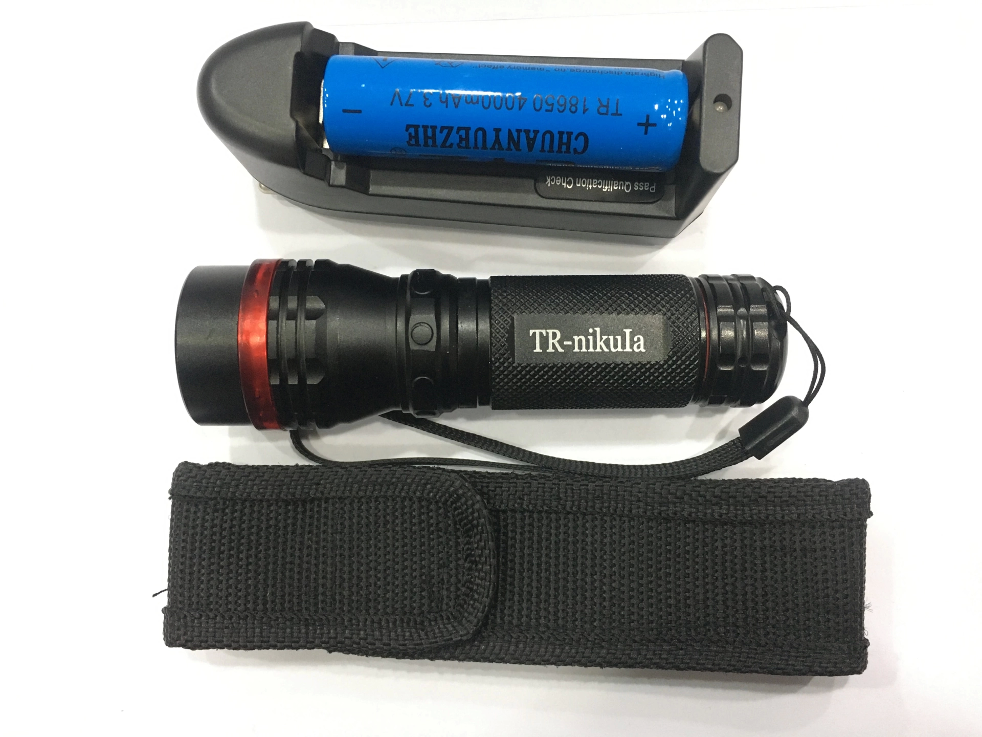 White Led Light ,charged Battery ,charged Flashlight 620
