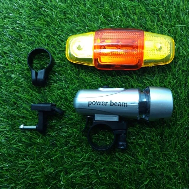 2 Li Bicycle Lantern With Signal 6 Pcs Battery Gift
