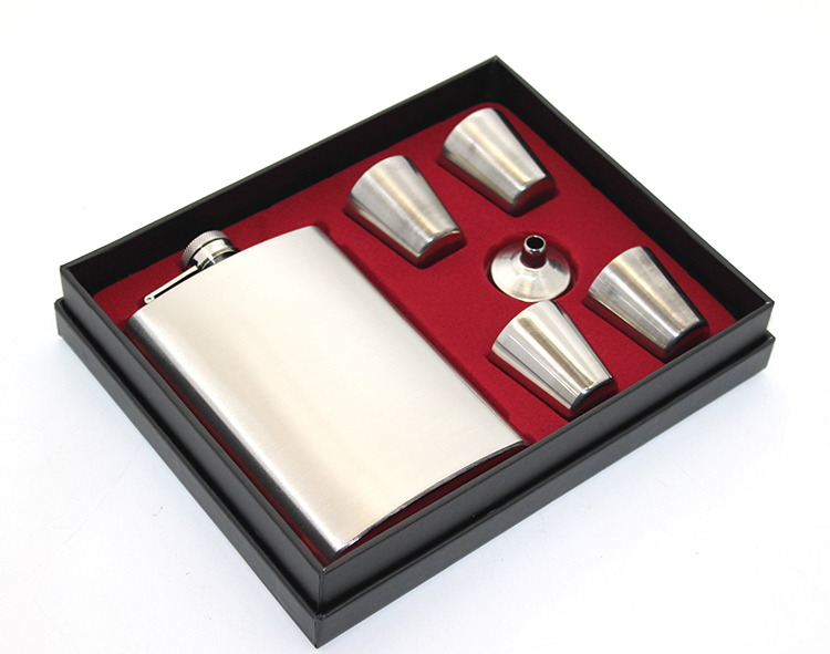 Stainless Steel 4 Shot Glass Matara Set Steel Color