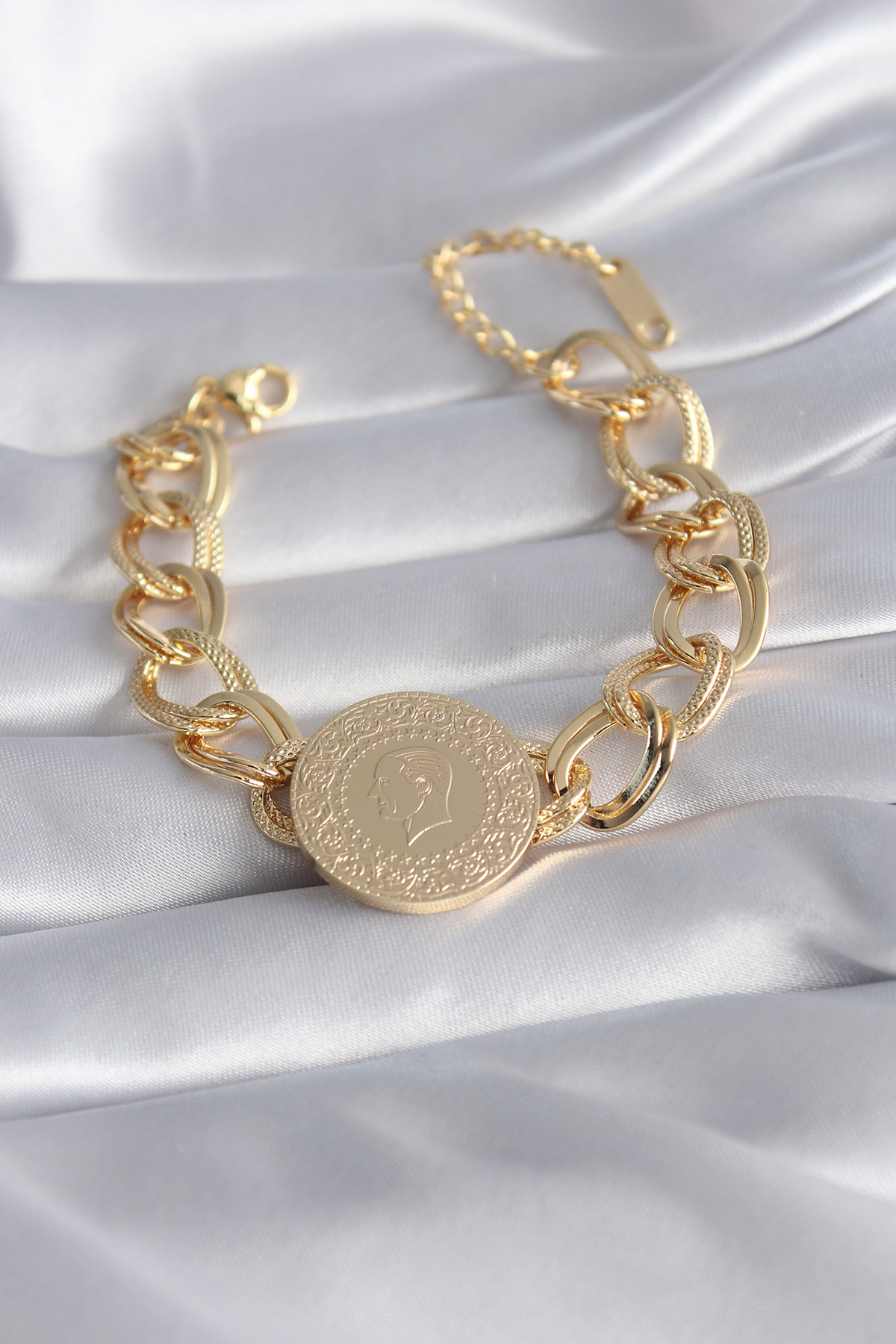 316L Çelik Gold Renk Tam Gold Model Samanyolu Kadın Bileklik