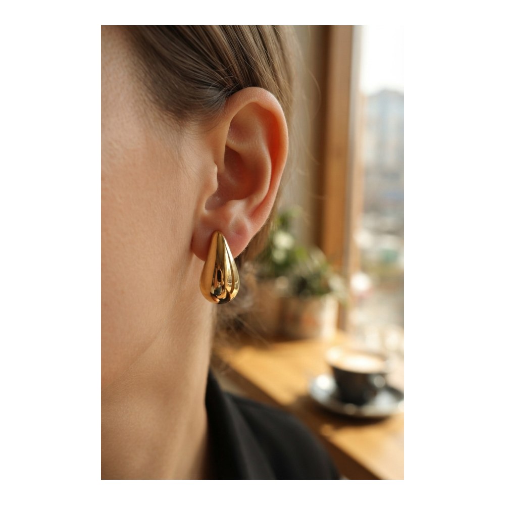 Gold Renk Damla Küpe 30 mm