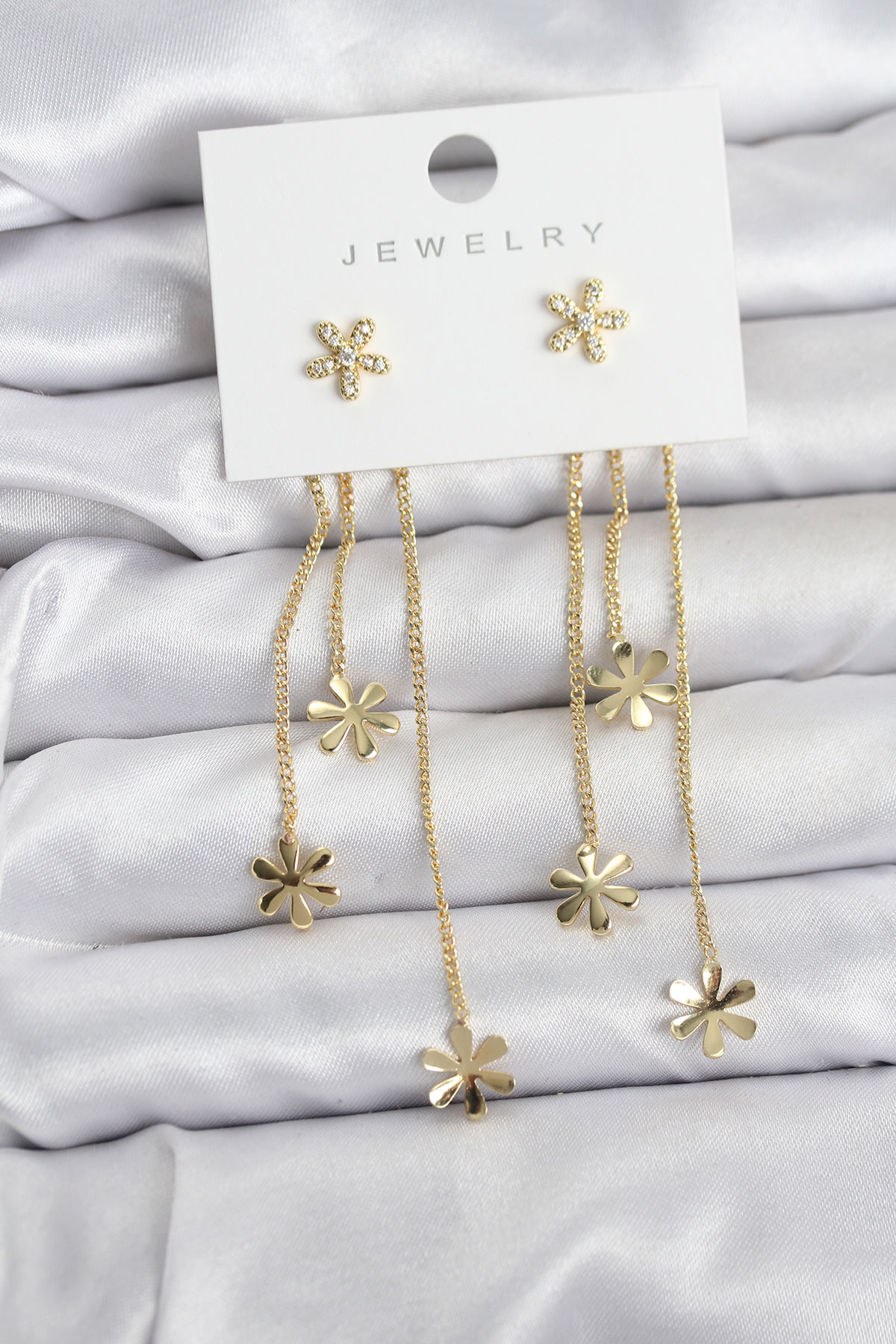 Papatya Model Gold Renk Pirinç Sallantılı Kadın Küpe
