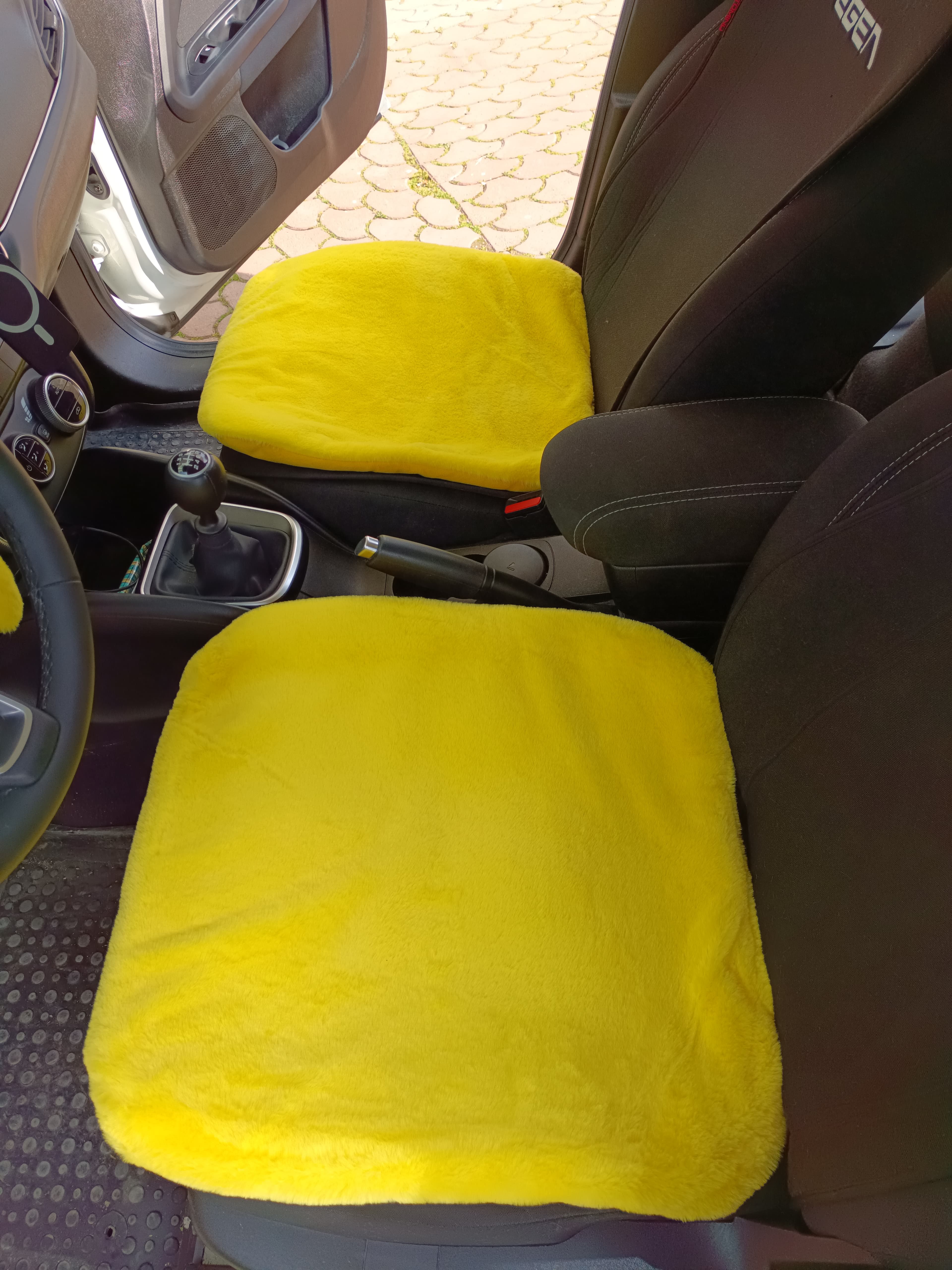Yumuşak Tüylü Peluş Serme Oto Koltuk Koruyucu Minder Kılıf Ön 2'li Sarı